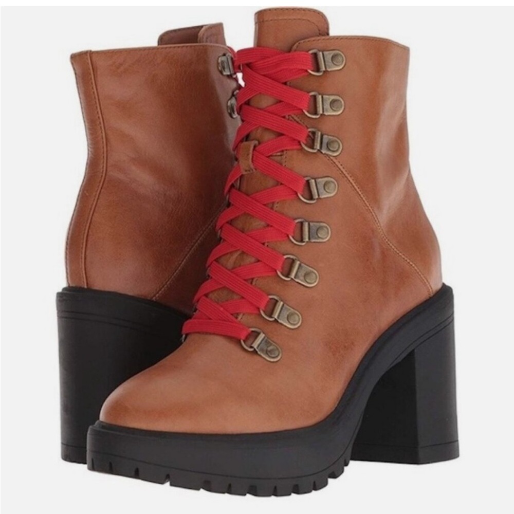 Steve Madden Royce Brown Cognac Lugged Platform Ankle Boot Size 9